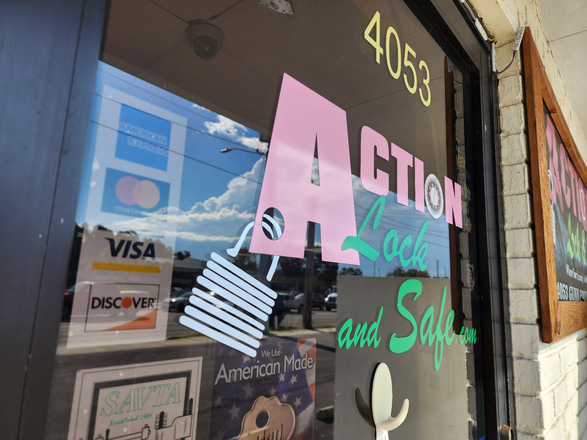 Action Lock & Safe storefront heritage image